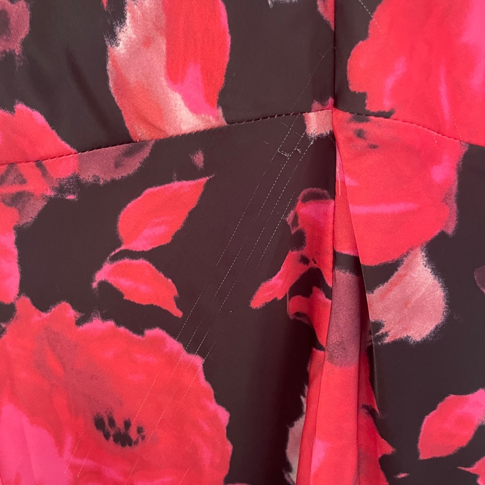 Lioness Harlow Mini Dress Red Floral - Picture 12 of 14